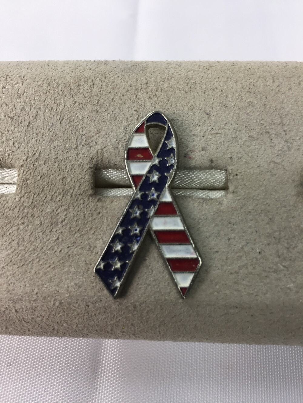 American Flag Stars & Stripes Ribbon Lapel Pin